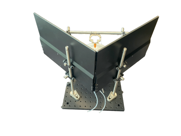 Display for virtual reality in neuroscience