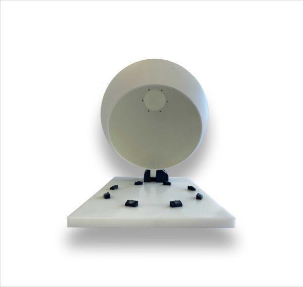 ganzfeld to provide uniform illumination bakground